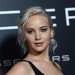 Why did Jennifer Lawrence want Robert De Niro to leave her wedding?